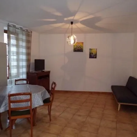 Tatil Evi House L'oustal De Loulou *